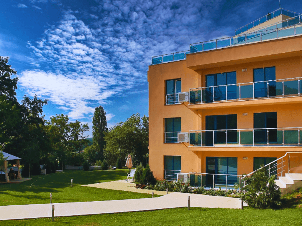 Apartments for Sale in Obzor with Sea View