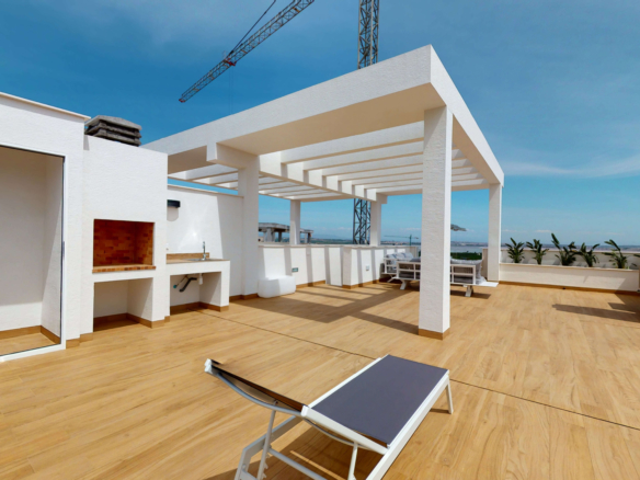 Luxurious 2 Bedroom Bungalow for Sale in Torrevieja, Spain