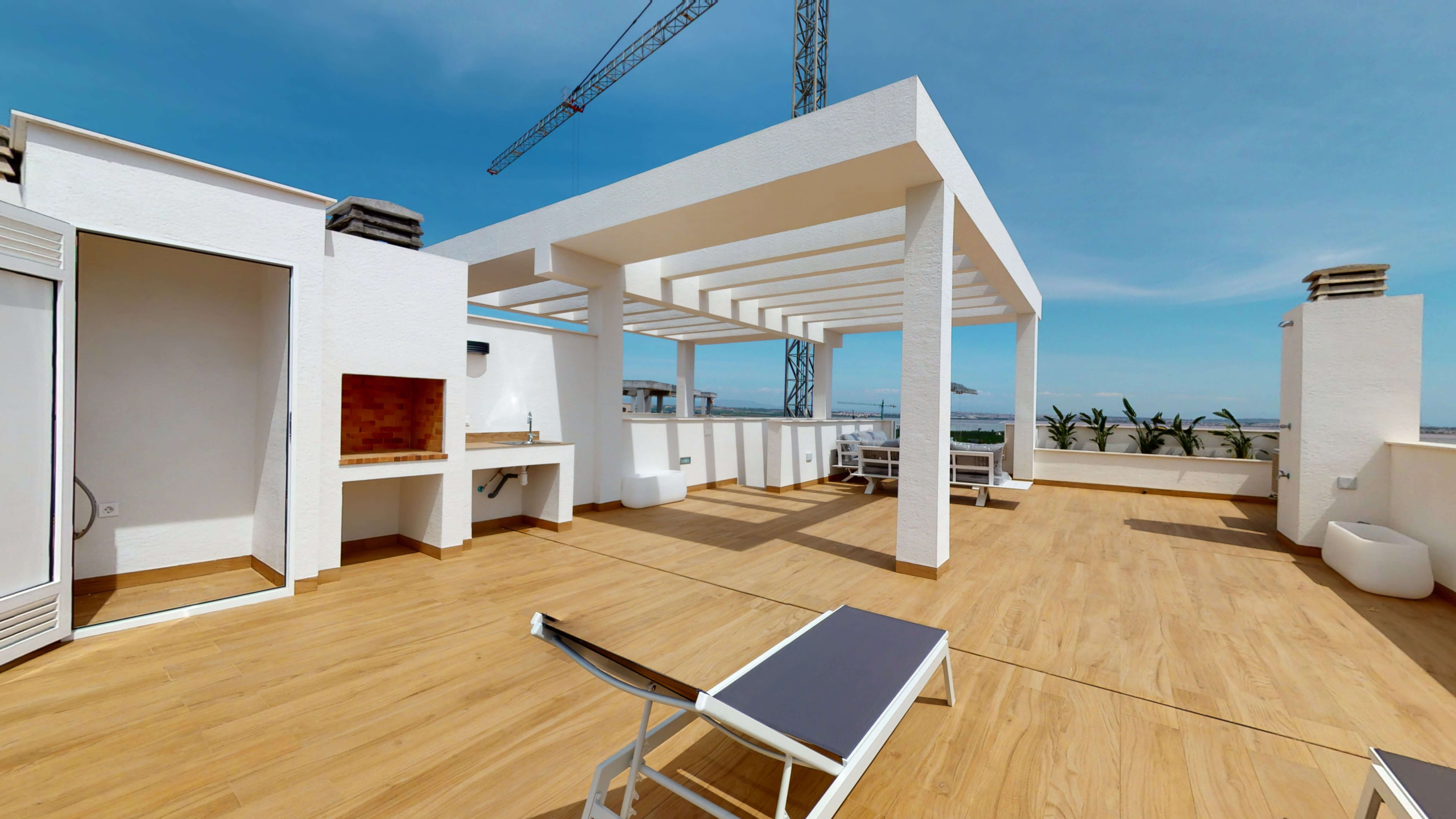 Luxurious 2 Bedroom Bungalow for Sale in Torrevieja, Spain